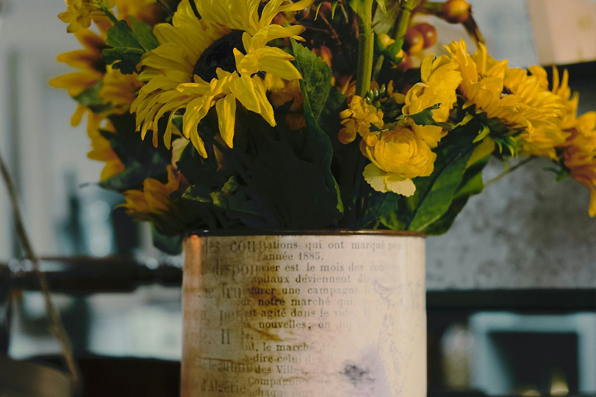 Decoupage vase with flowers